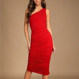 NWT Lulu's Vibrant Red Asymmetrical Dress